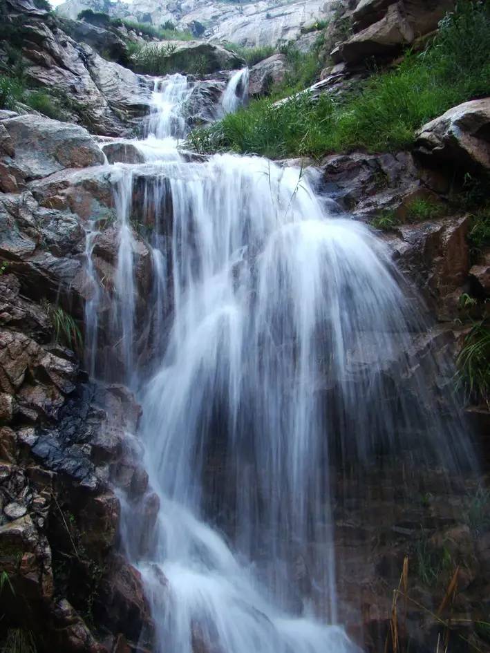 河山飞瀑(图1)